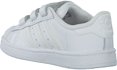 witte sneakers adidas.